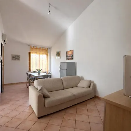 Azure Apartment *